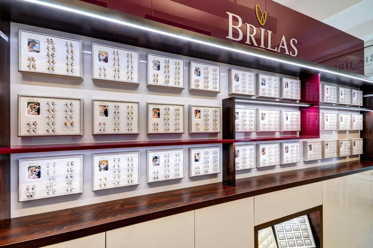 Brilas